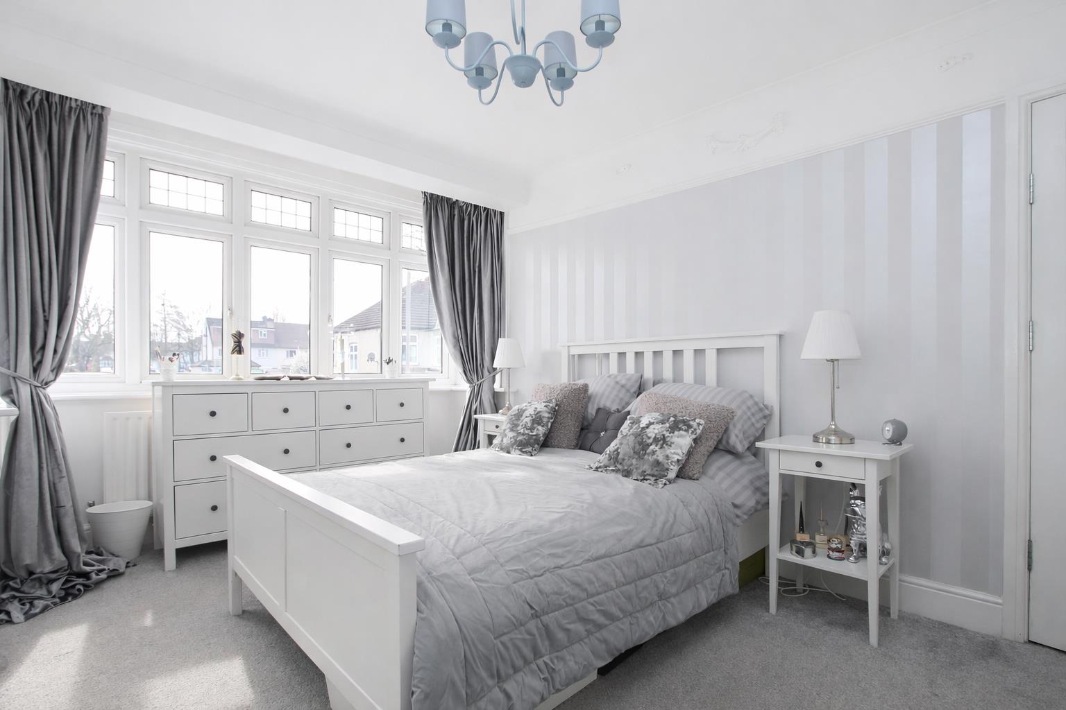 Godalming Avenue, Wallington